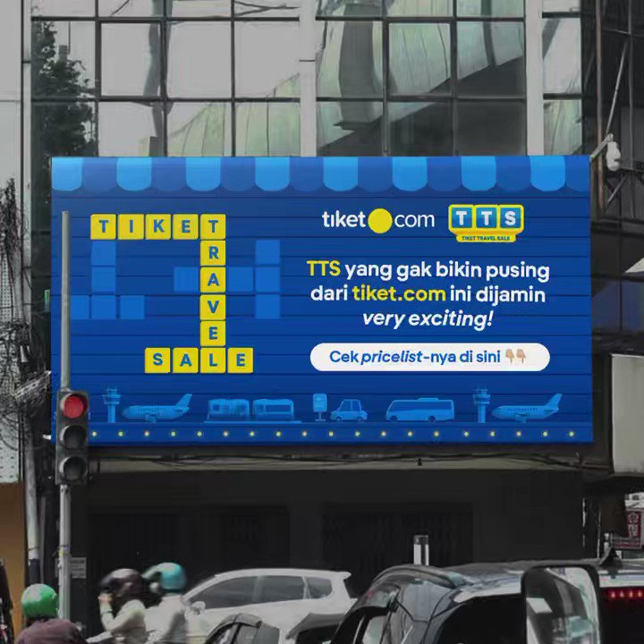 contoh iklan billboard tiket.com