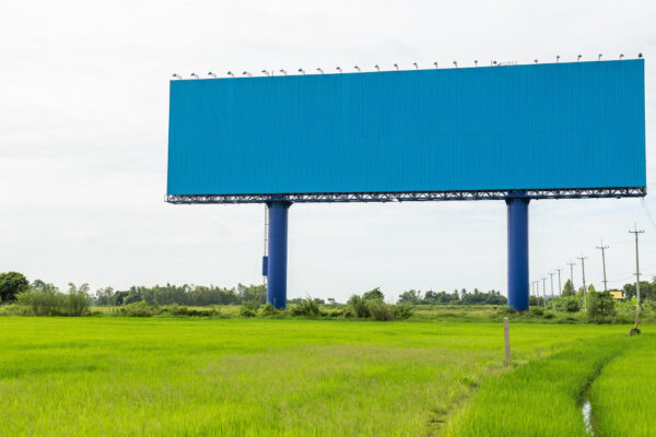 cara membuat desain iklan billboard